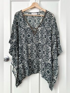 BEACHGOLD Anthropologie Beaded Tunic Top Cover-Up Resort Wear Snake Print M/L